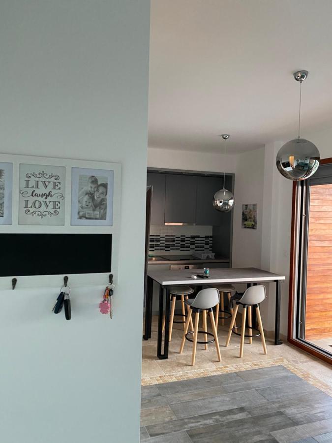 Bitcoin And Ethereum Deluxe Apartments Bar Zewnętrze zdjęcie