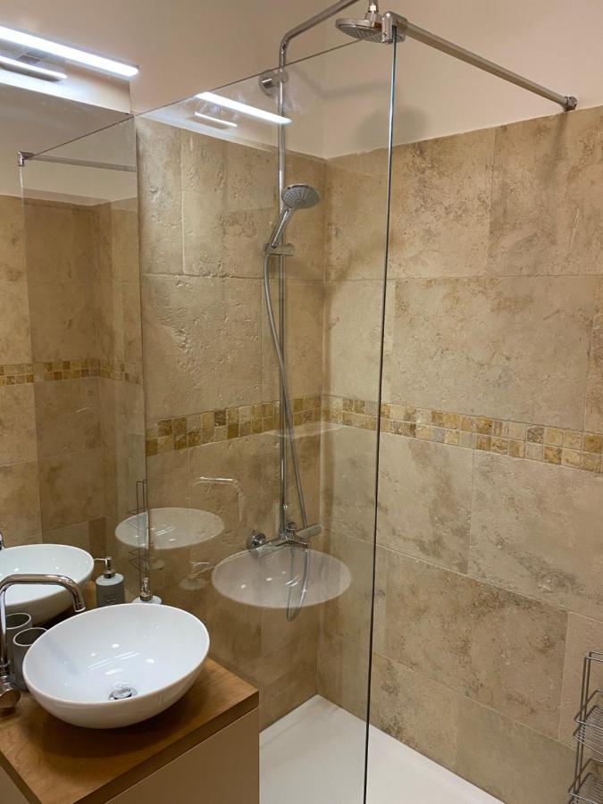 Bitcoin And Ethereum Deluxe Apartments Bar Zewnętrze zdjęcie