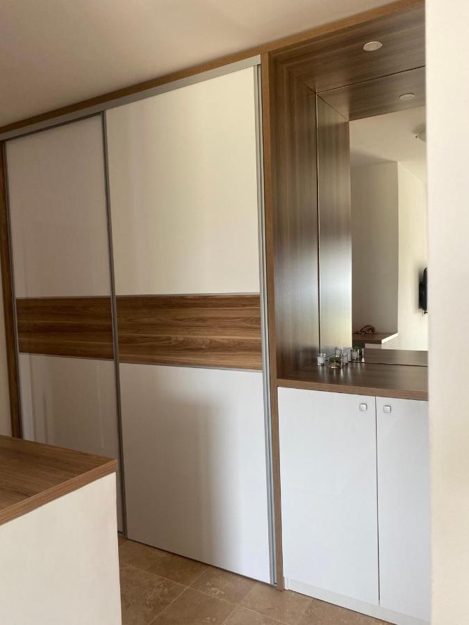 Bitcoin And Ethereum Deluxe Apartments Bar Zewnętrze zdjęcie